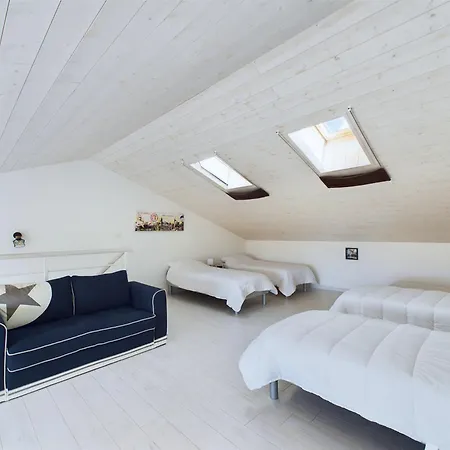 Maison Pour 8 Avec Jardin A 600m De La *