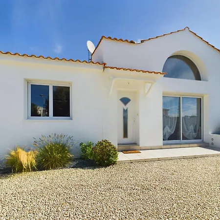 Maison Pour 8 Avec Jardin A 600m De La Holiday home *