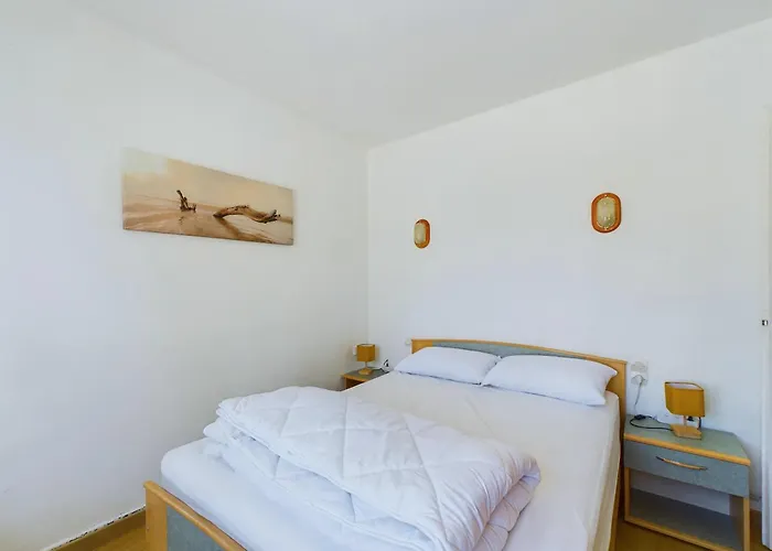 Semesterbostad Maison Pour 8 Avec Jardin A 600m De La Saint-Gilles-Croix-de-Vie